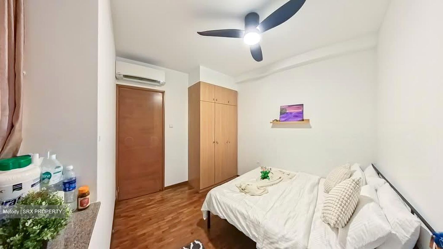 Queens (D3), Condominium #571598371